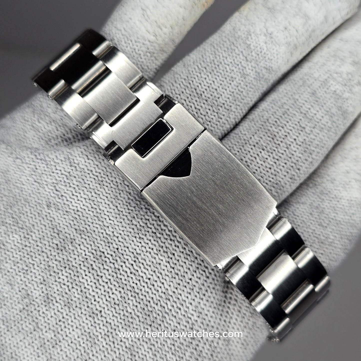 Custom Watch CW546 Automatic