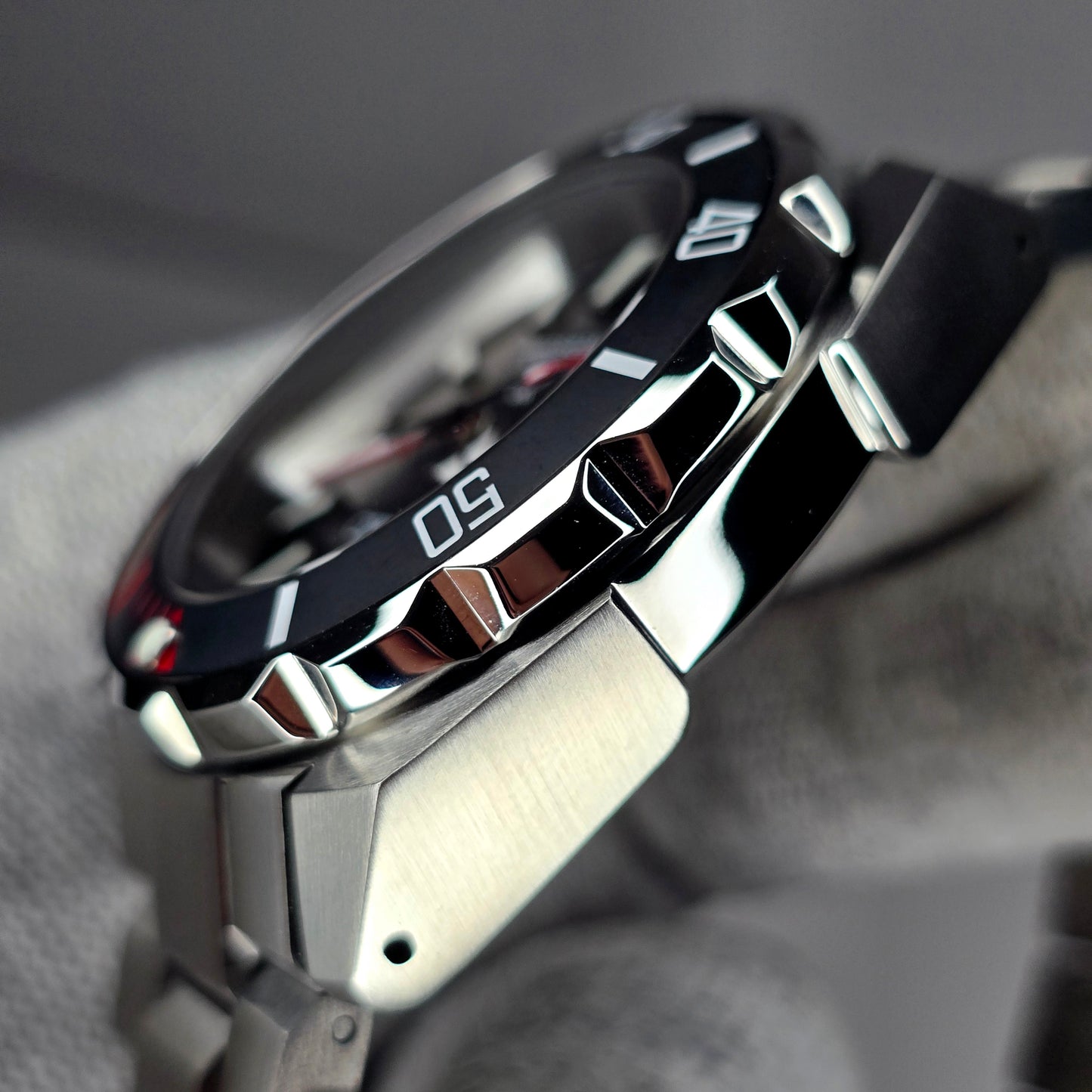 Custom Watch CW320 Automatic 44mm