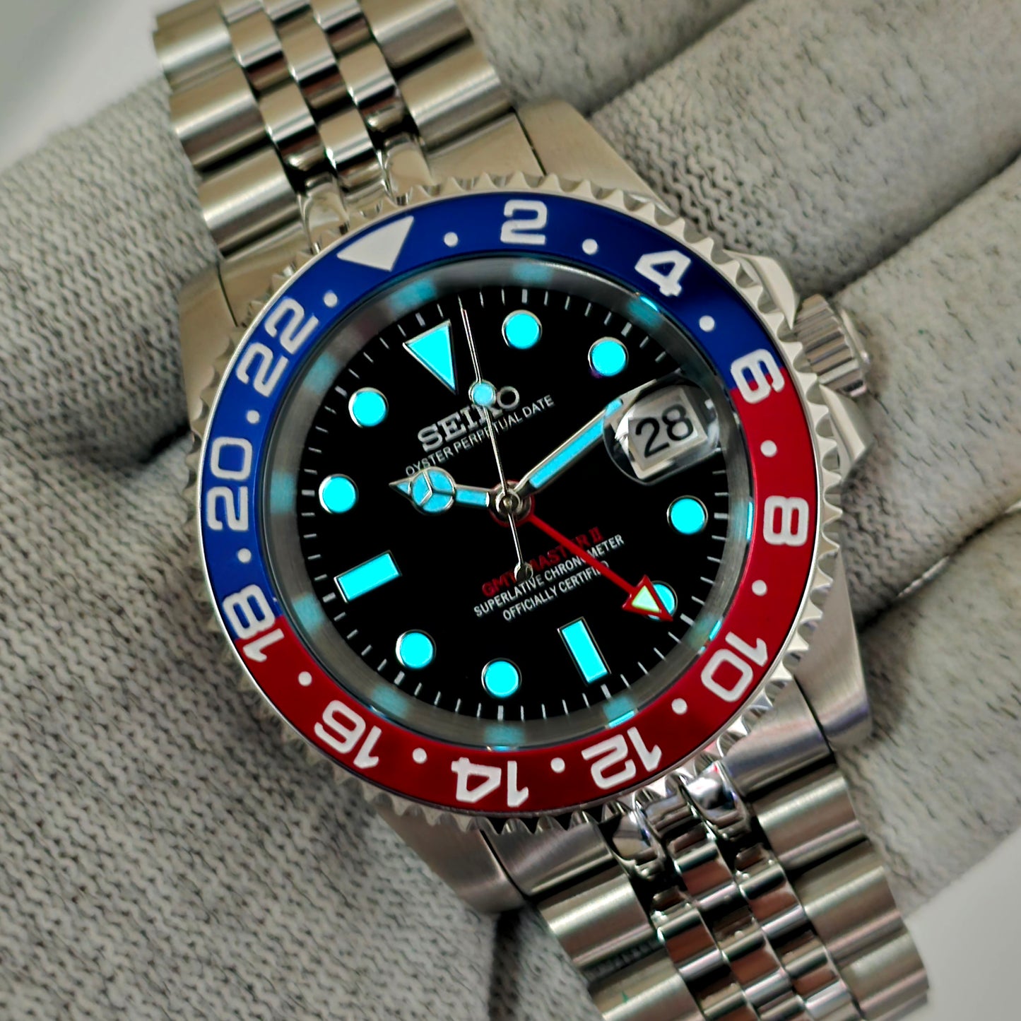 Custom Watch CW571 GMT Automatic 41mm