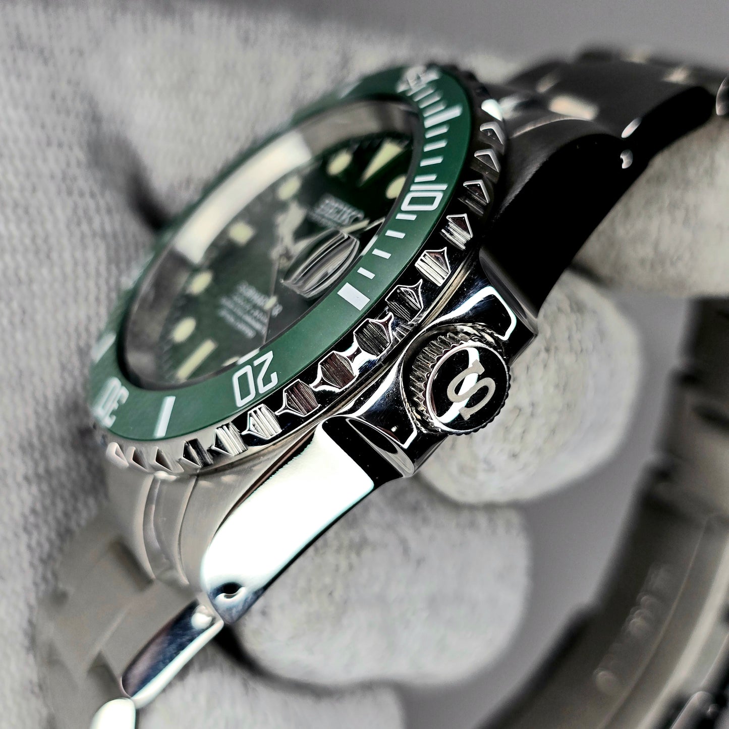 Custom Watch CW930 Automatic
