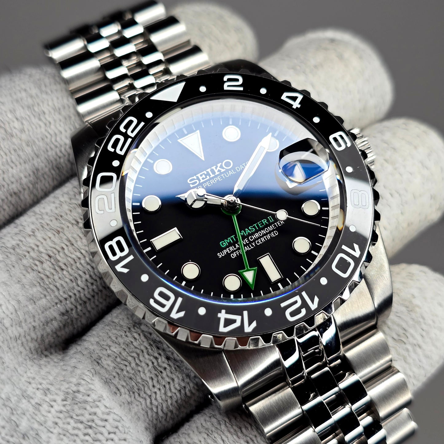 Custom Watch CW570 GMT Automatic