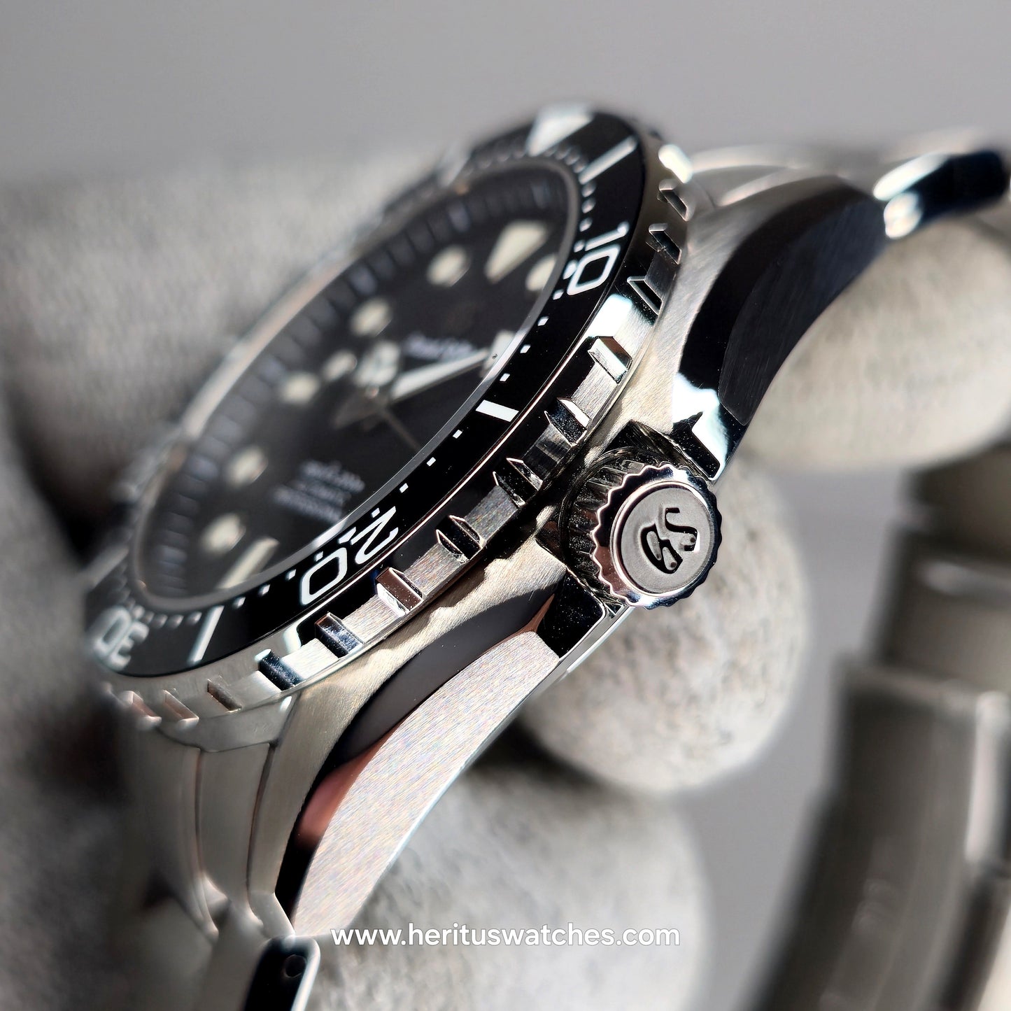 Custom Watch CW850 Automatic