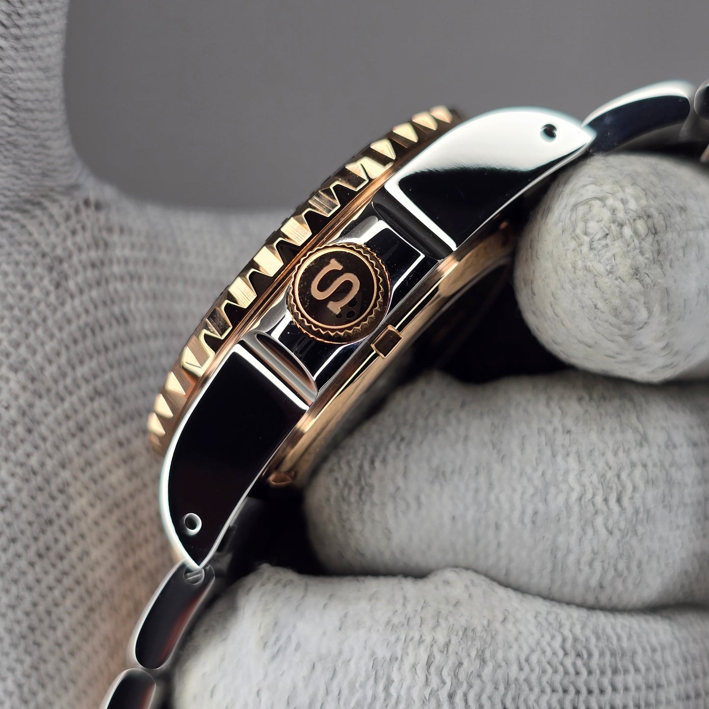 Custom Watch CW249 Automatic