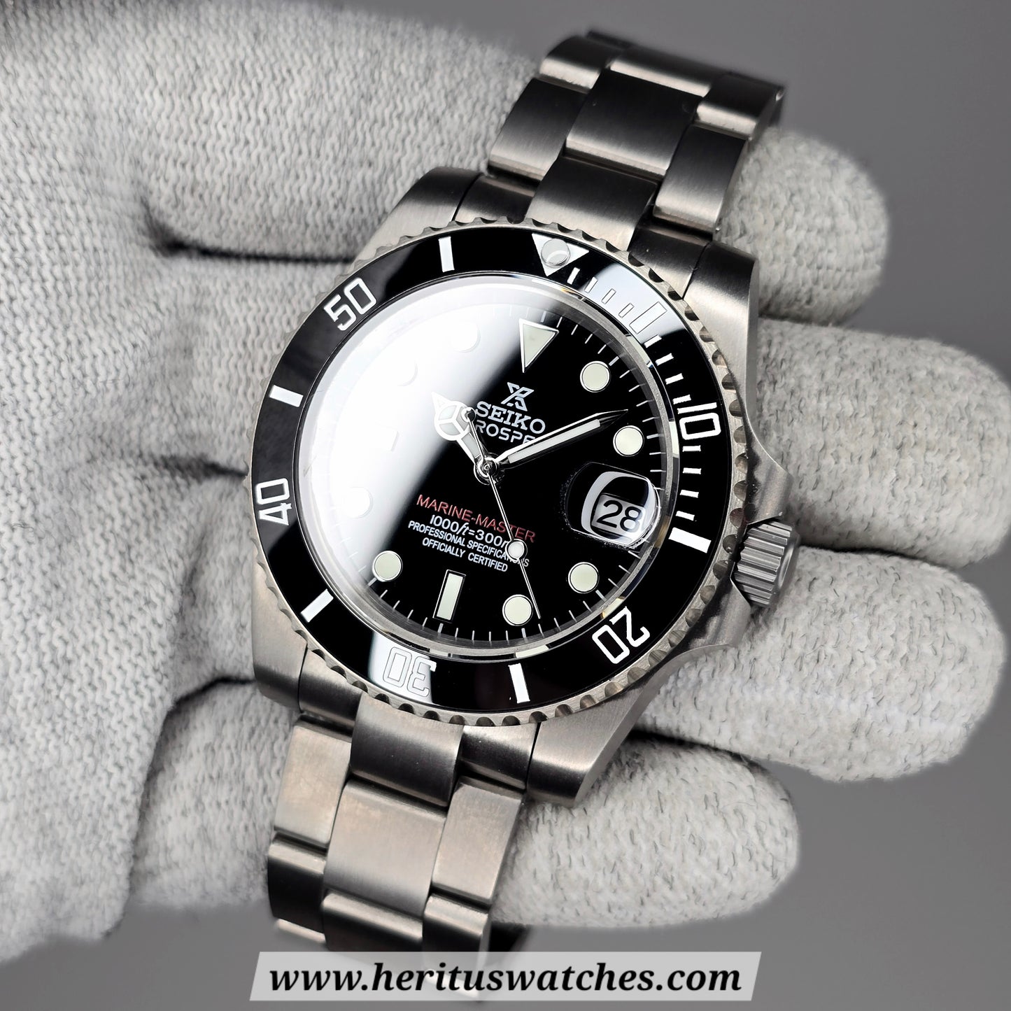 Custom Watch CW327 Automatic - Ultra Lightweight Titanium