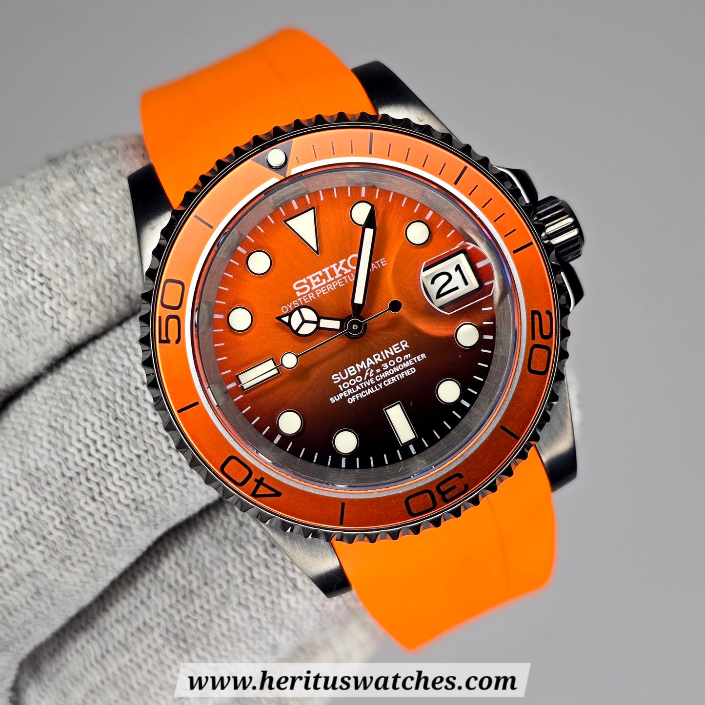 Custom Watch CW332 Automatic - Gun Metal Finish