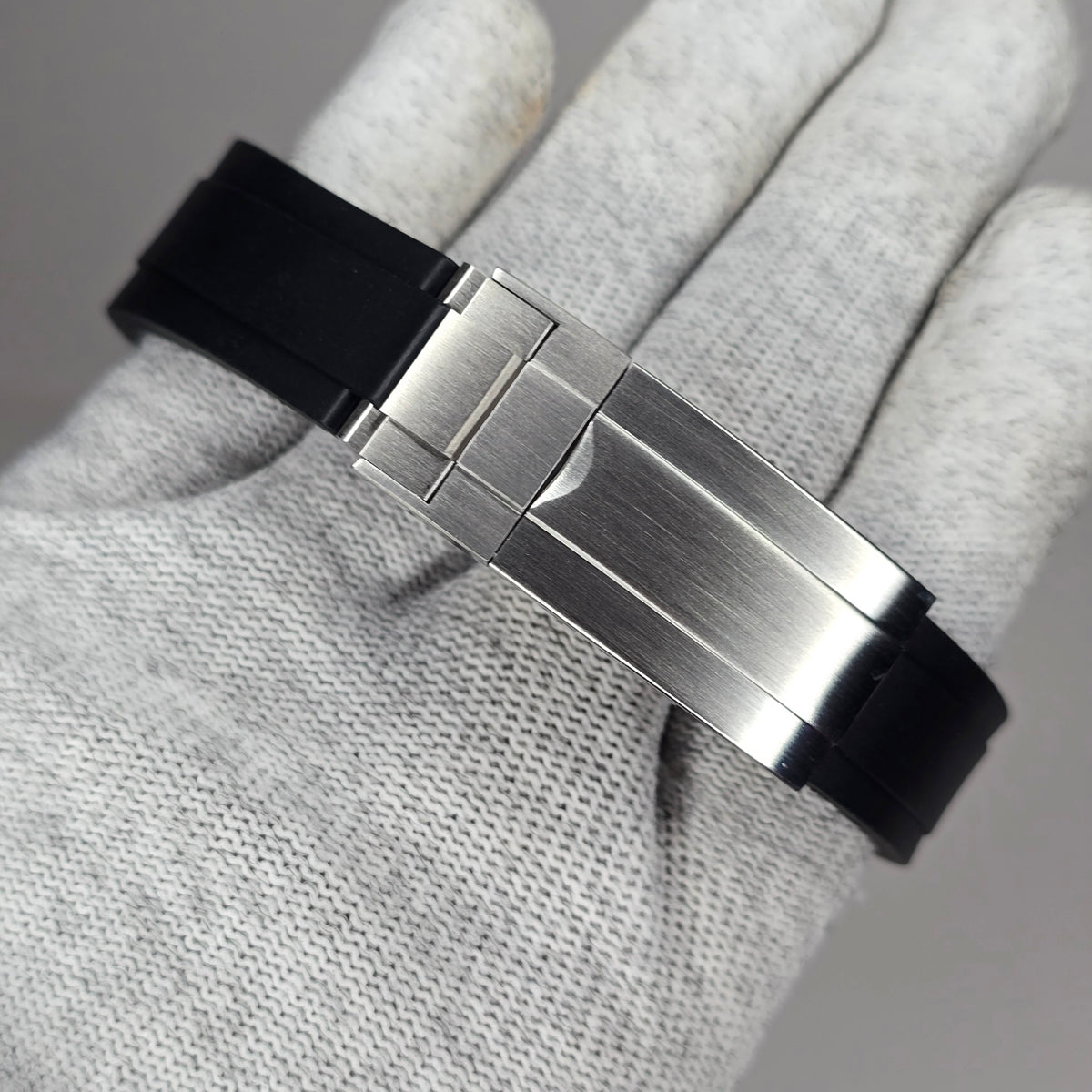 Custom Watch CW905 MechaQuartz