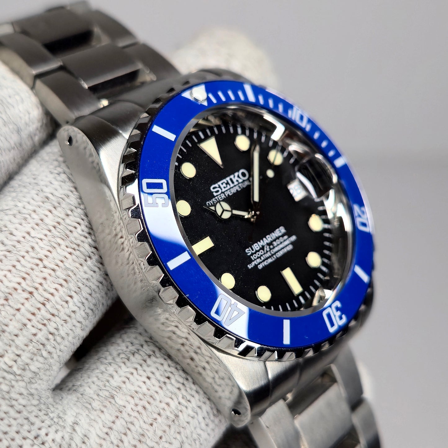 Custom Watch CW935 Automatic