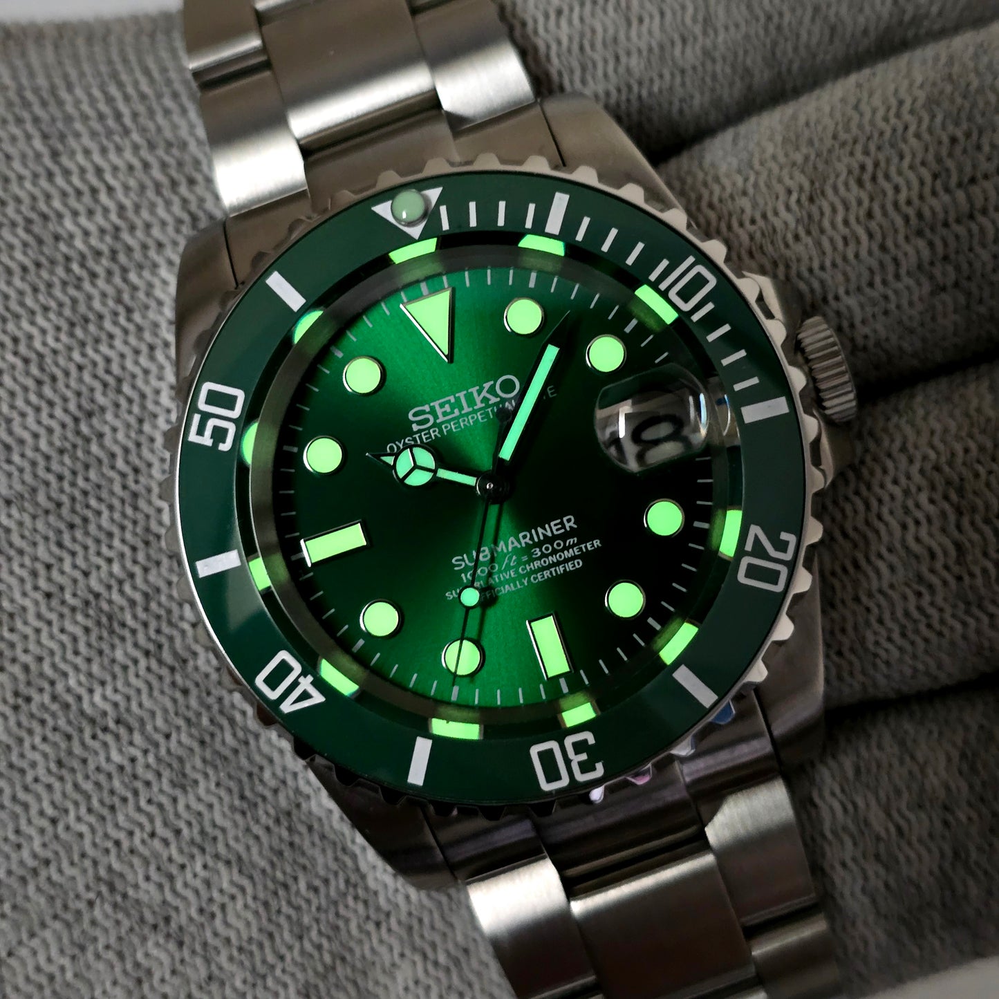 Custom Watch CW930 Automatic