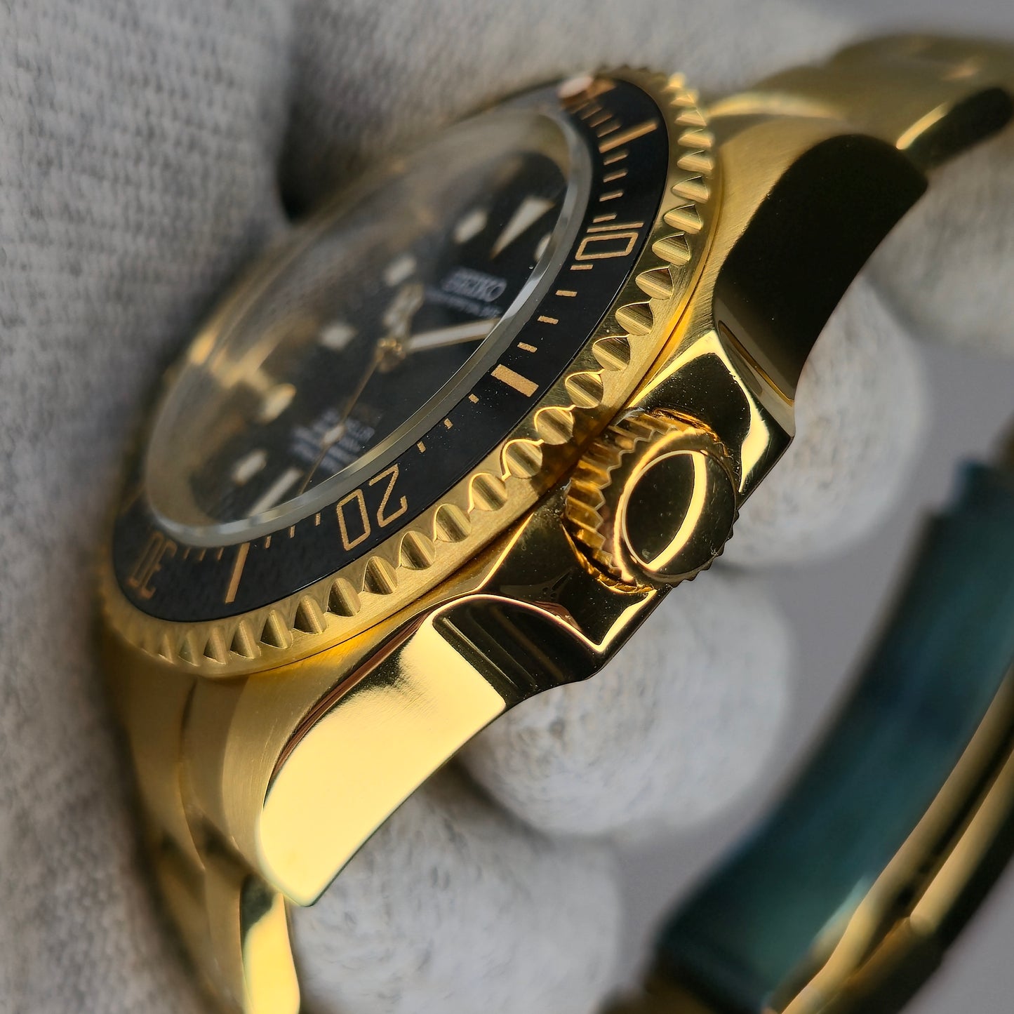 Custom Watch CW445 Automatic 44mm 50m