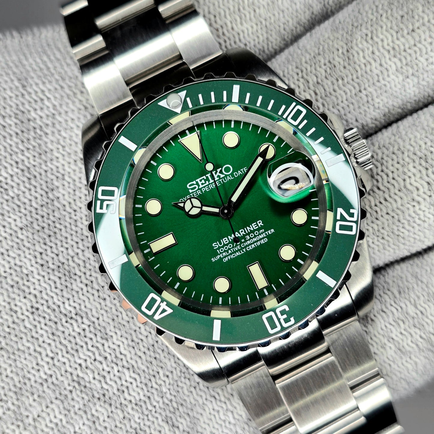Custom Watch CW930 Automatic