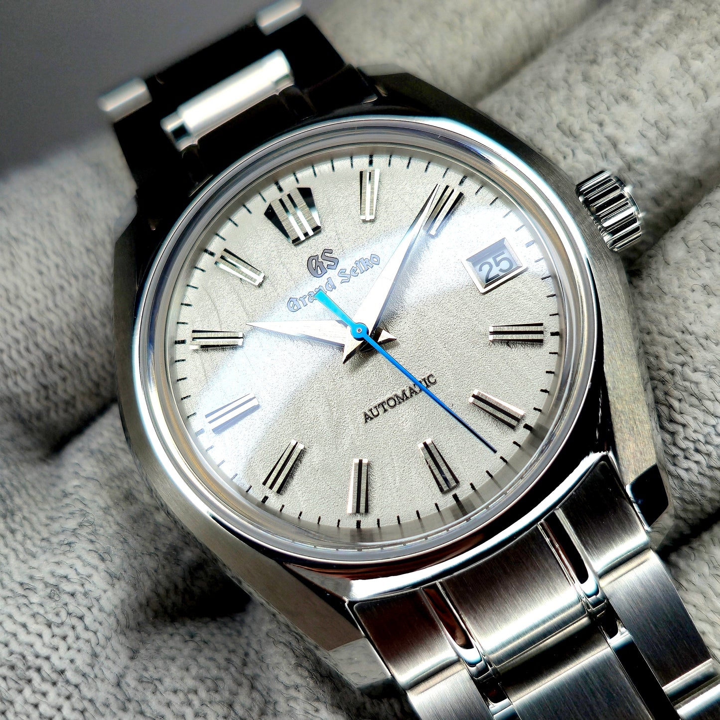 Custom Watch CW851 Automatic