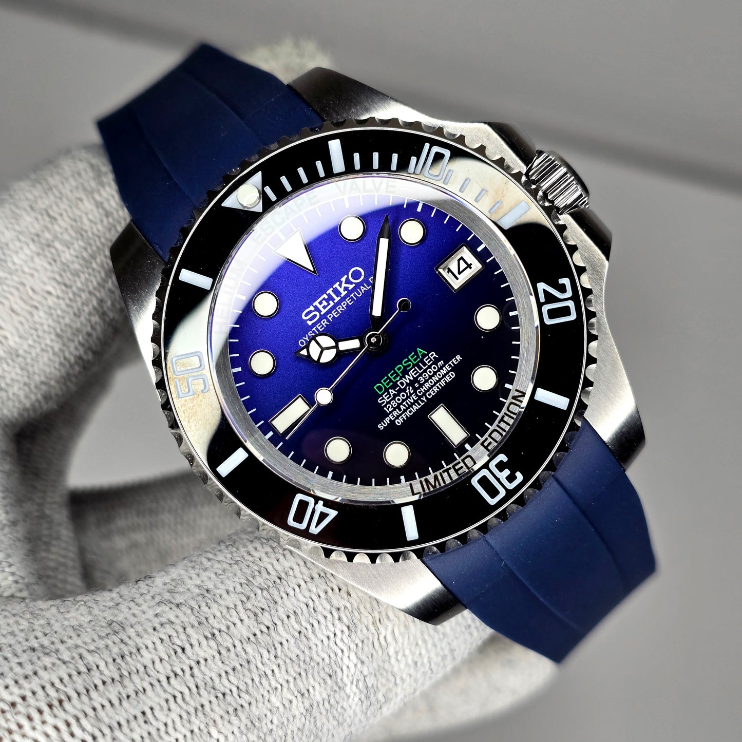 Custom Watch CW440 Automatic 44mm 50m
