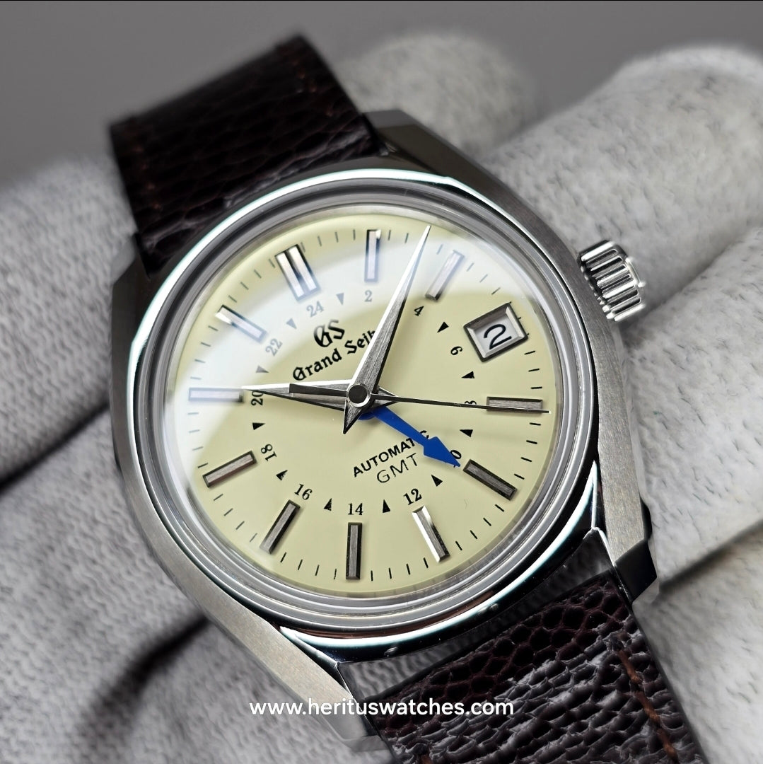 Custom Watch CW852 Automatic