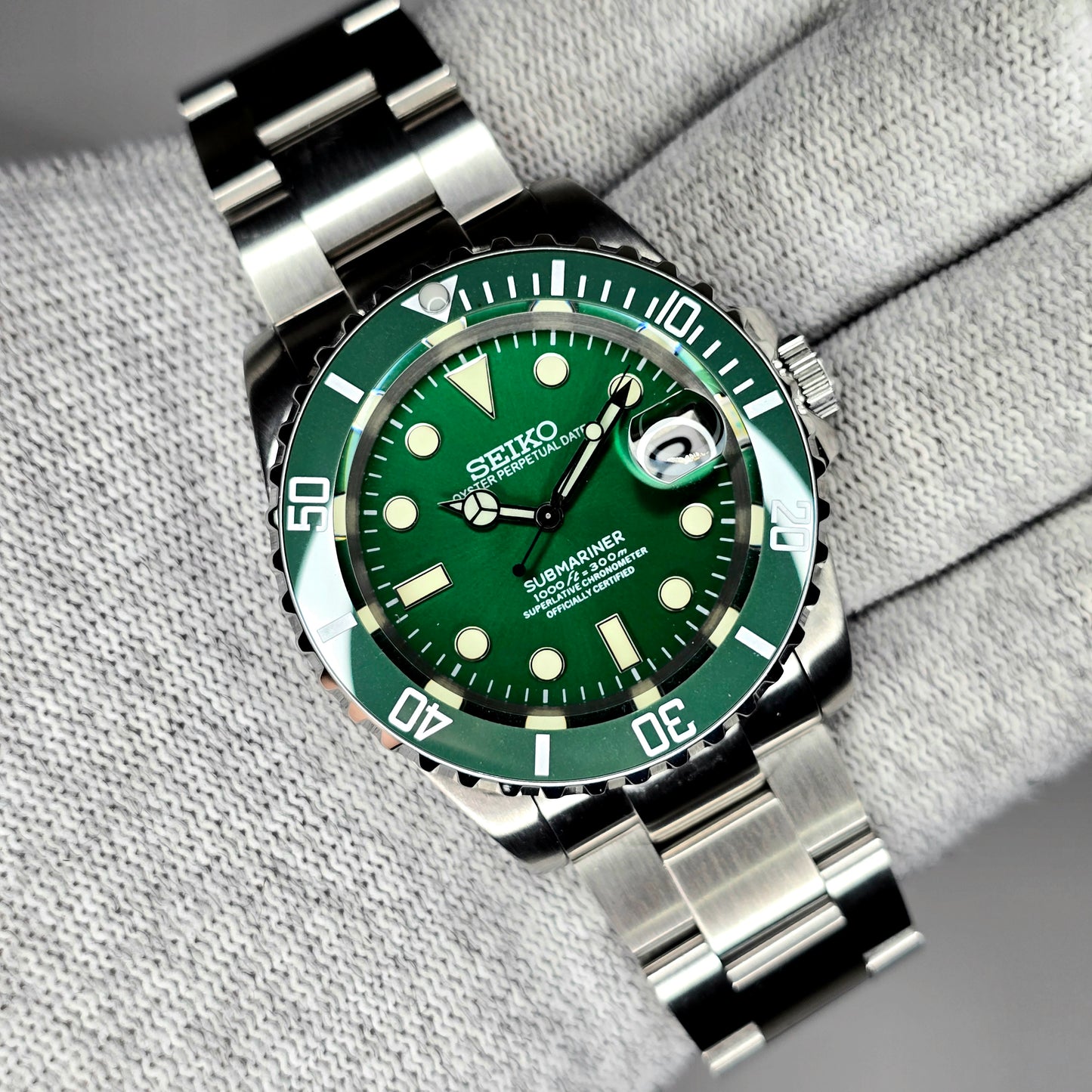 Custom Watch CW930 Automatic
