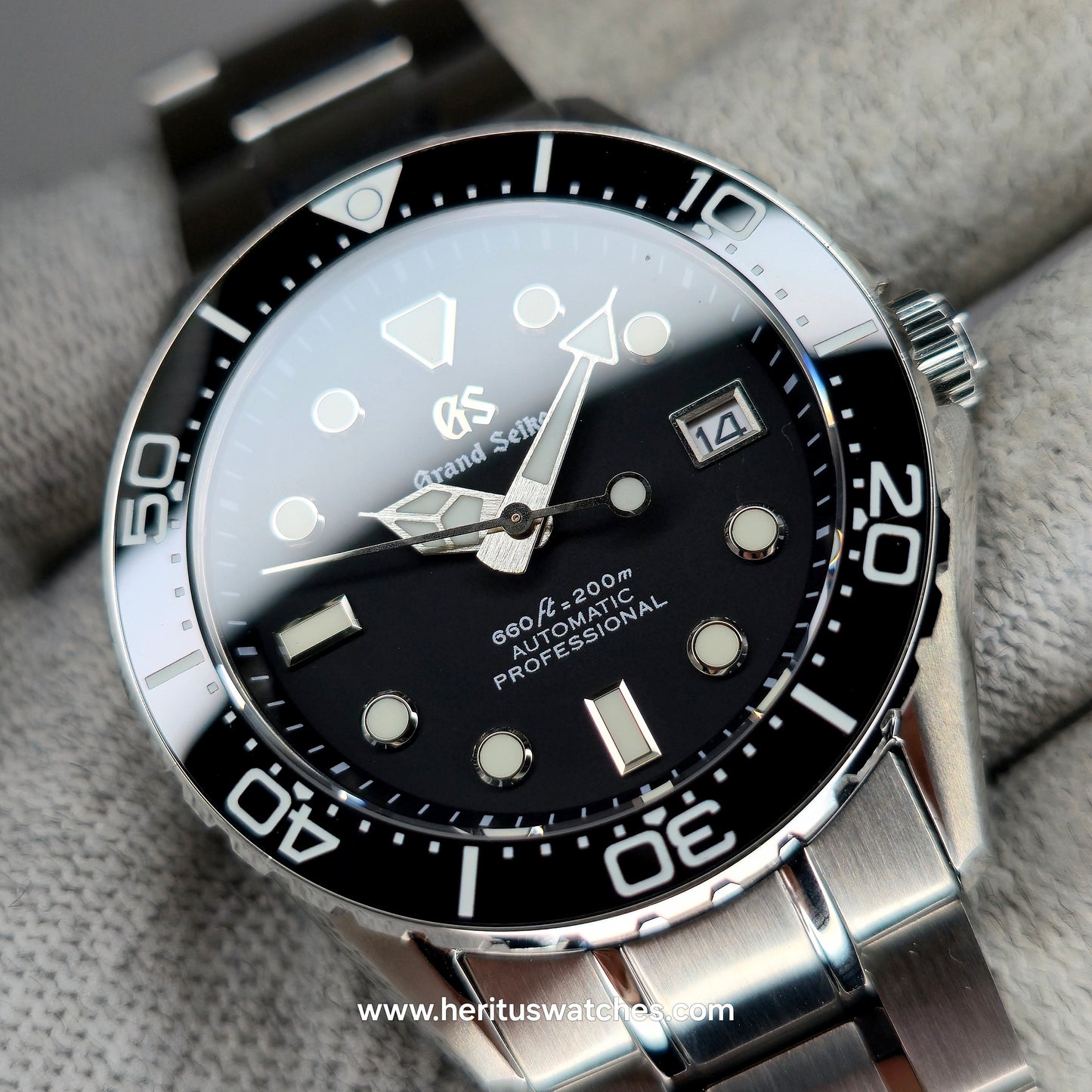 Custom Watch CW850 Automatic