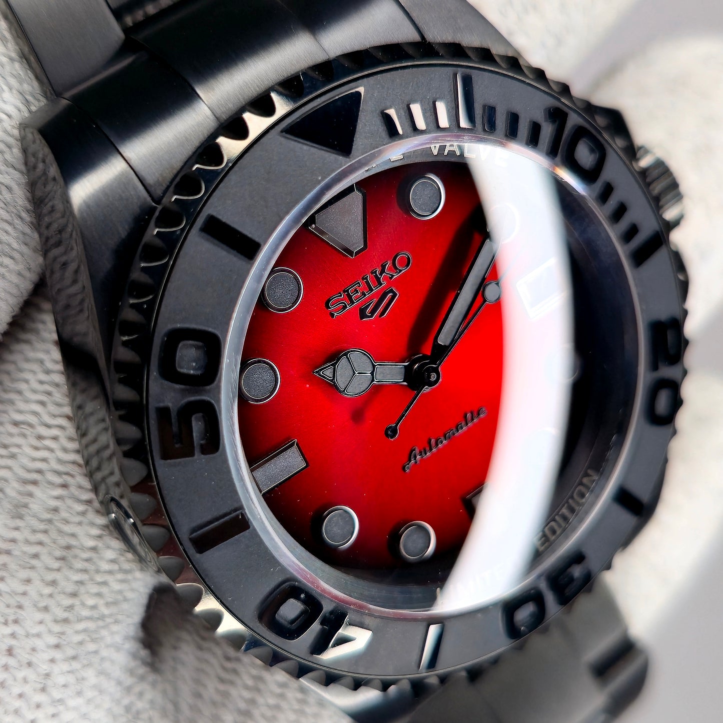 Custom Watch CW130 Automatic 44 mm