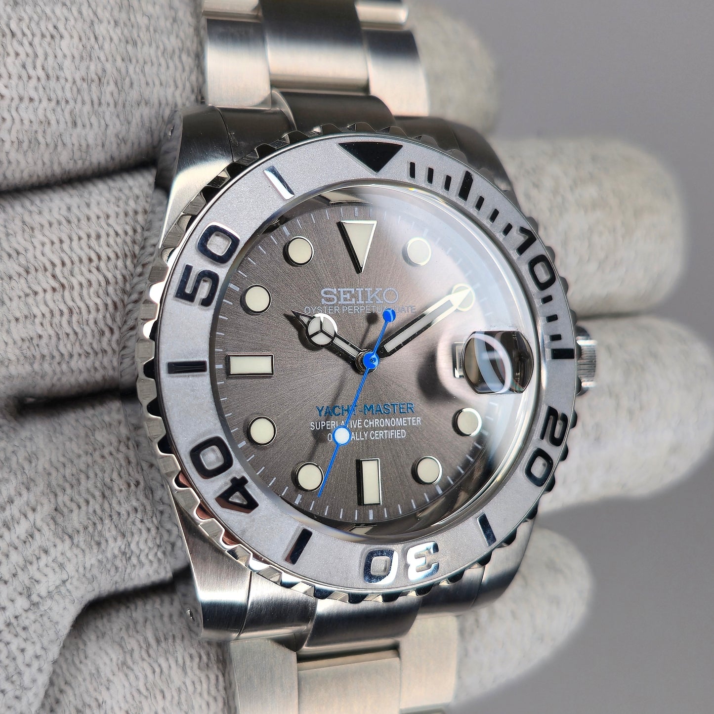 Custom Watch CW245 Automatic