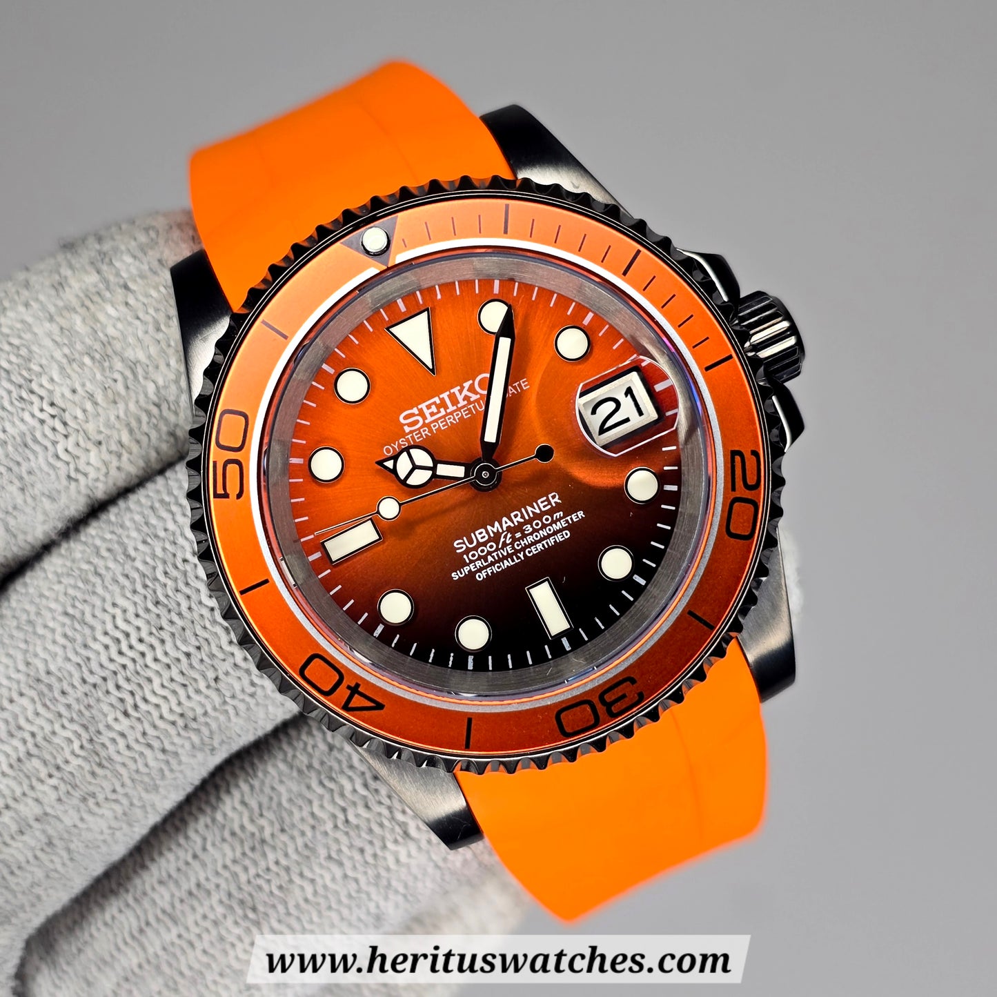 Custom Watch CW332 Automatic - Gun Metal Finish