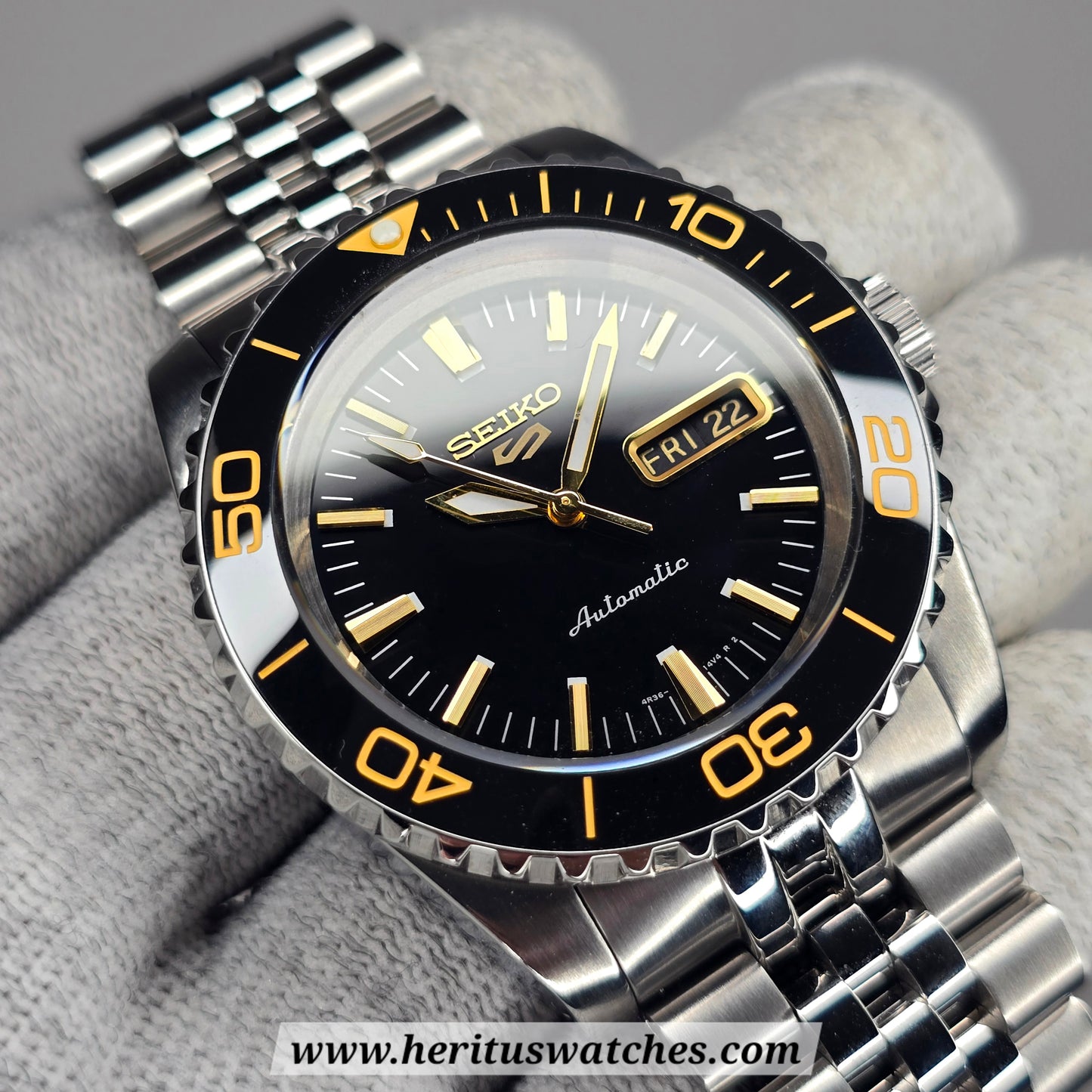 Custom Watch CW248 Automatic
